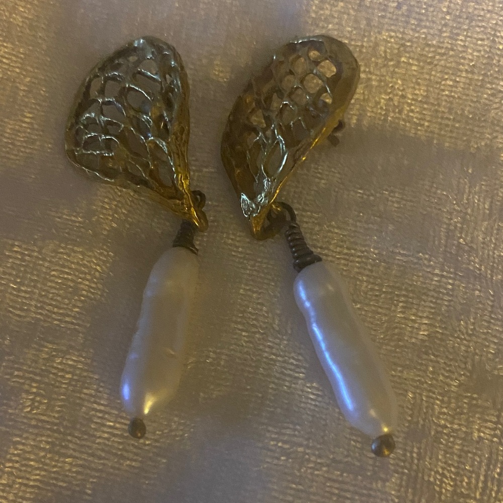 Vintage Gold and Pearl Drop Earrings